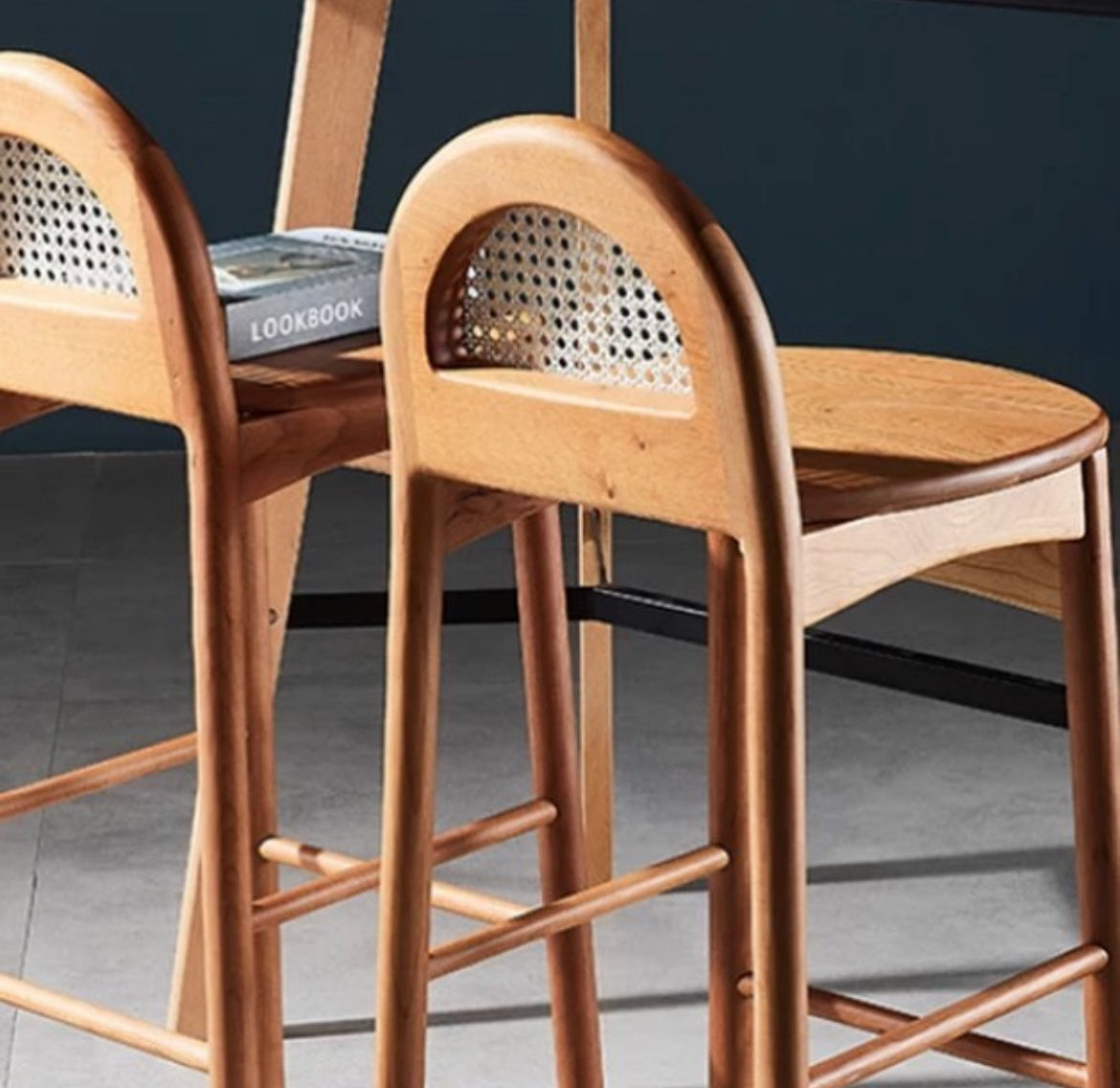 ALETTA BAR STOOL 20