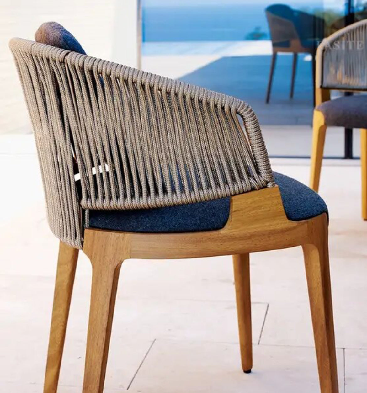 ALETTA DINING CHAIR 117