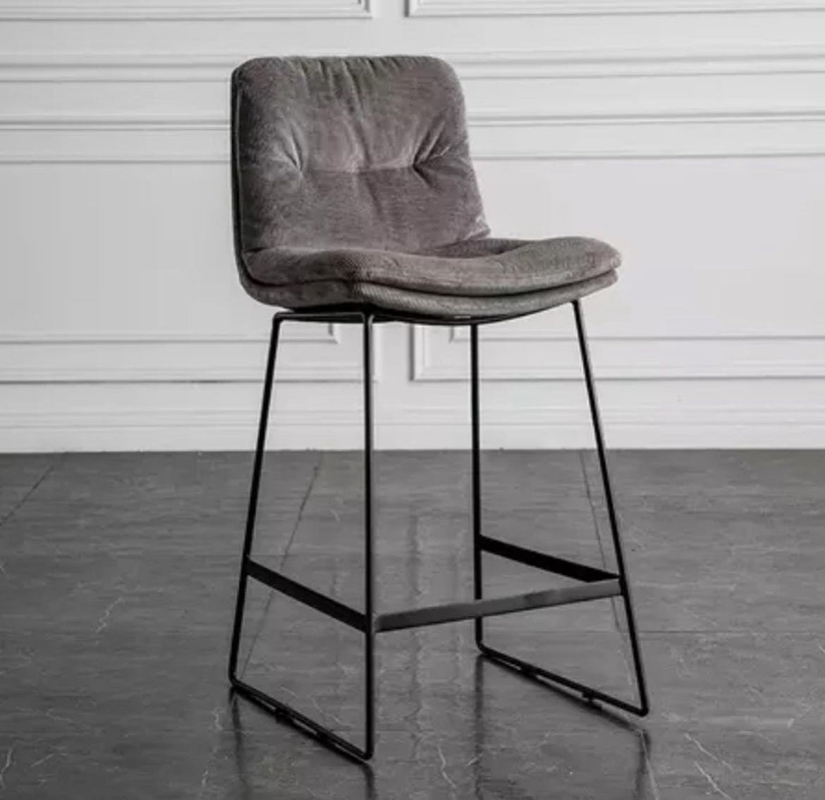 ALETTA BAR STOOL 23