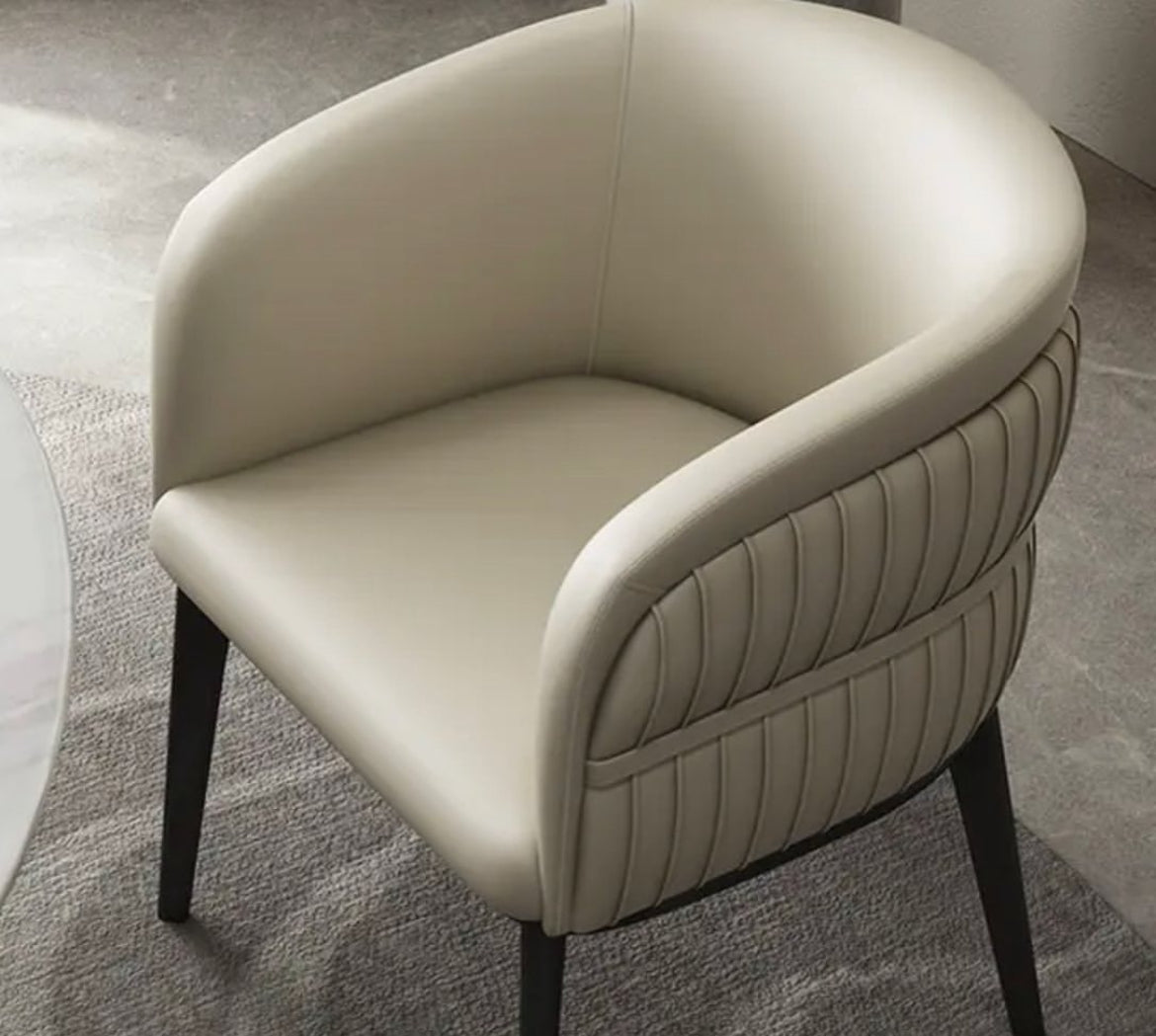 ALETTA DINING CHAIR 139