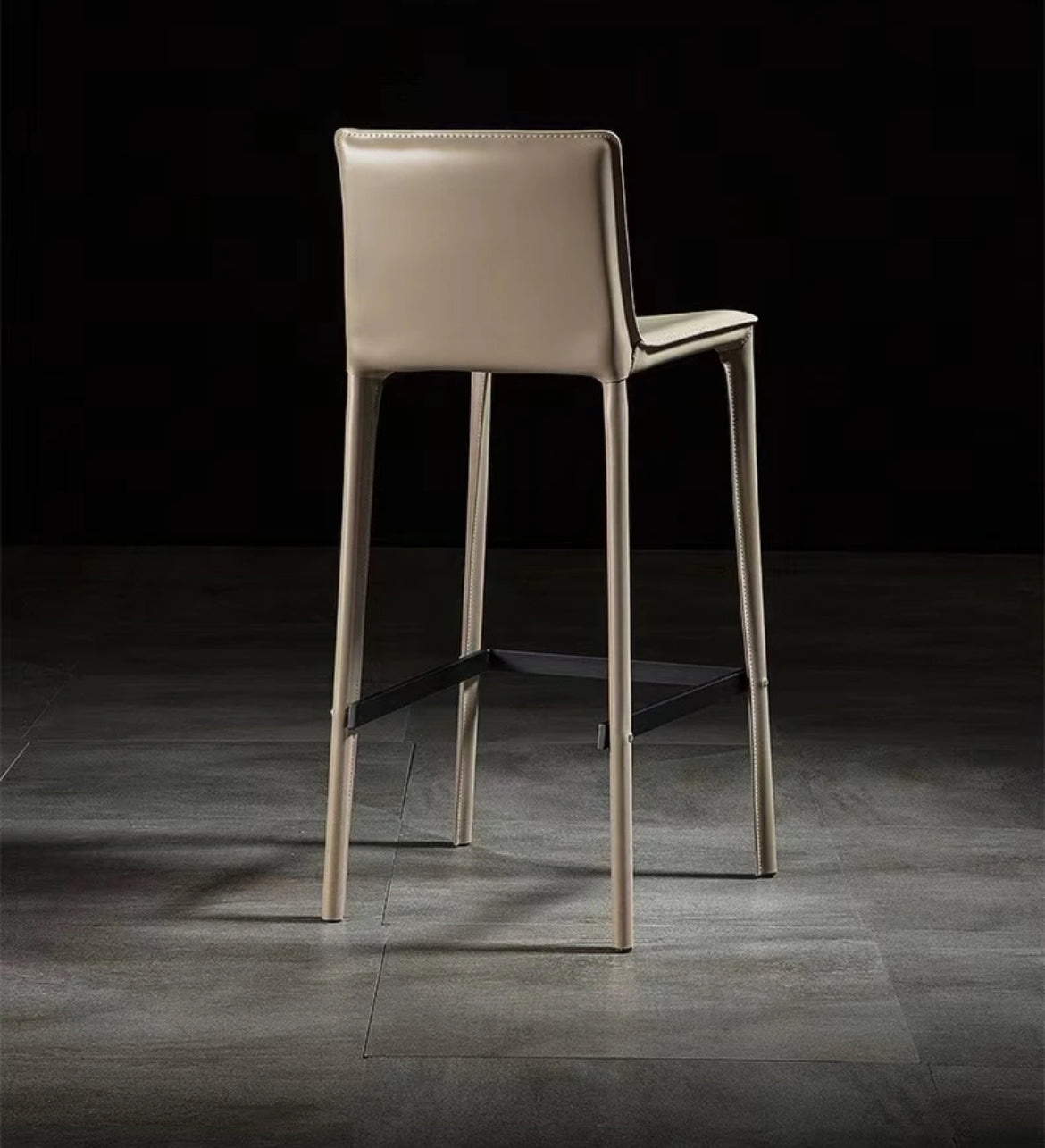 ALETTA BAR STOOL 40