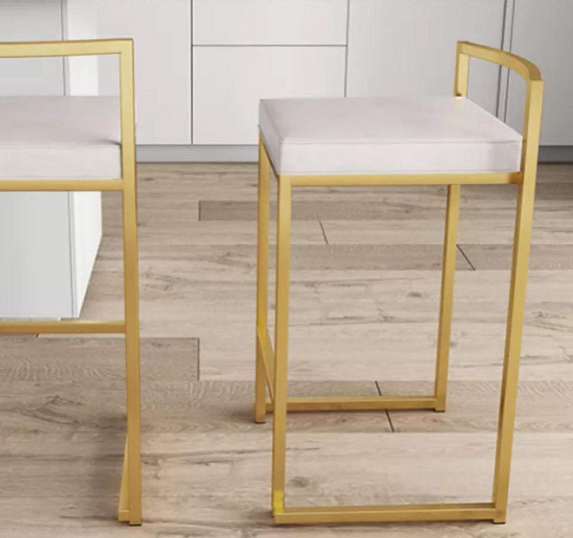 ALETTA BAR STOOL 13