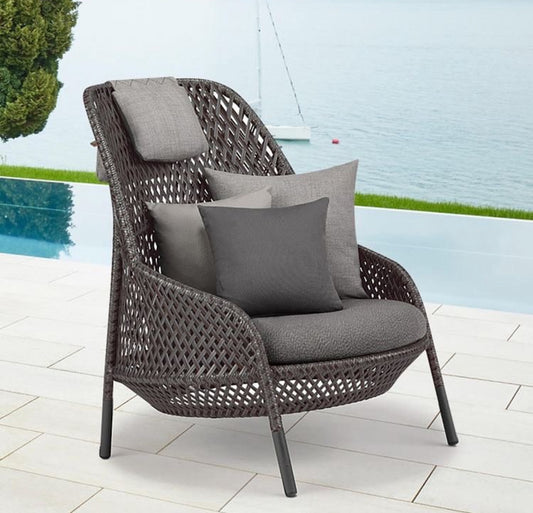 ALETTA LOUNGE CHAIR 117