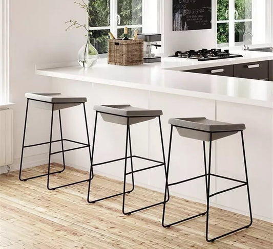 ALETTA BAR STOOL 24