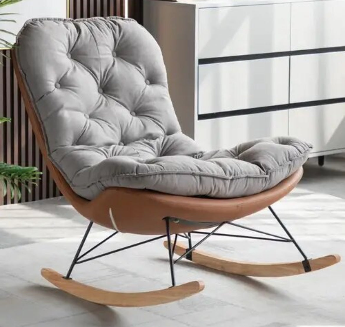 ALETTA LOUNGE CHAIR 13