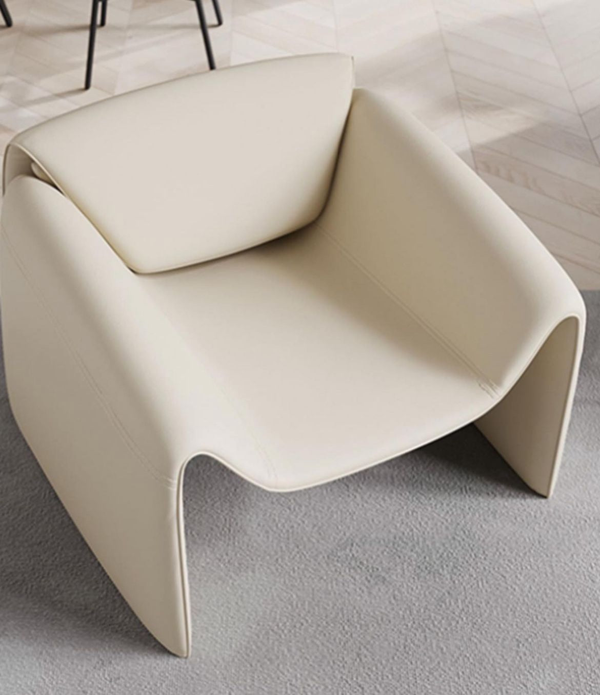 ALETTA LOUNGE CHAIR 40