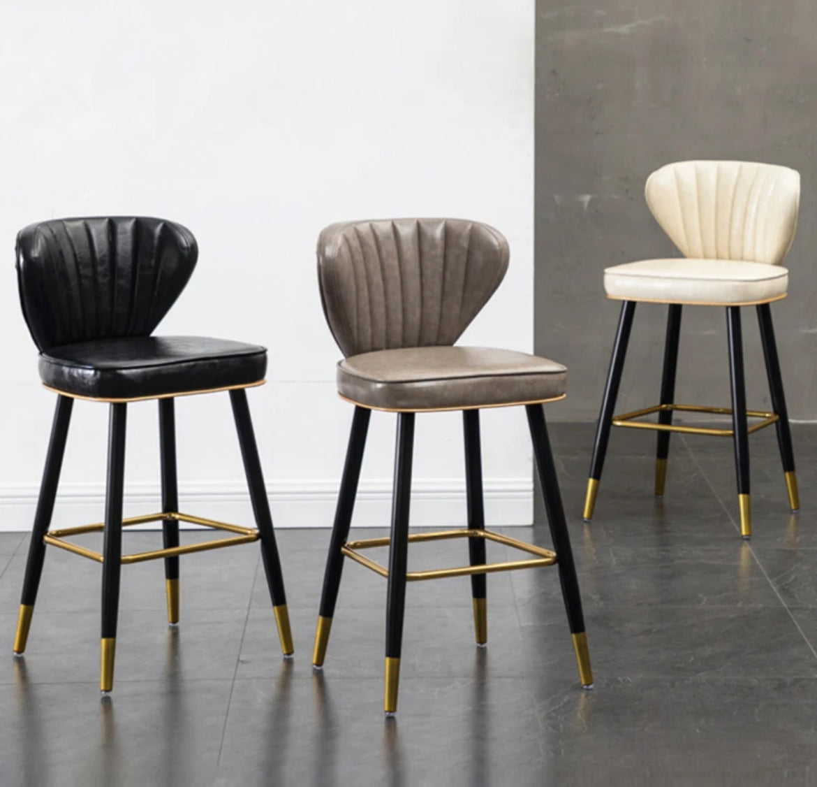 ALETTA BAR STOOL 26