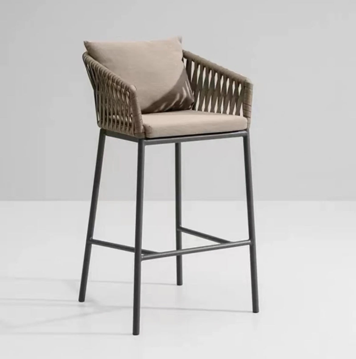 ALETTA BAR STOOL 16