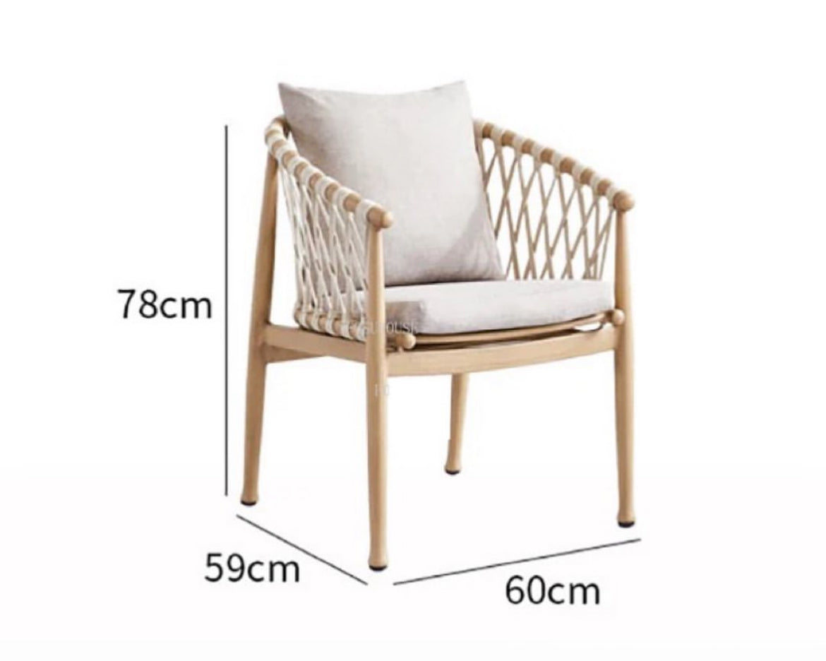 ALETTA DINING CHAIR 135