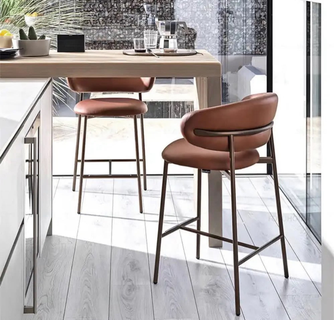 ALETTA BAR STOOL 47