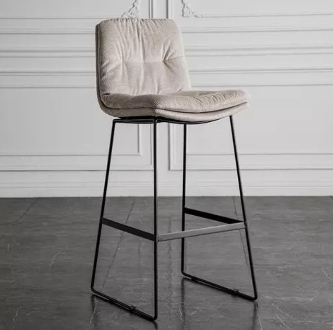 ALETTA BAR STOOL 23