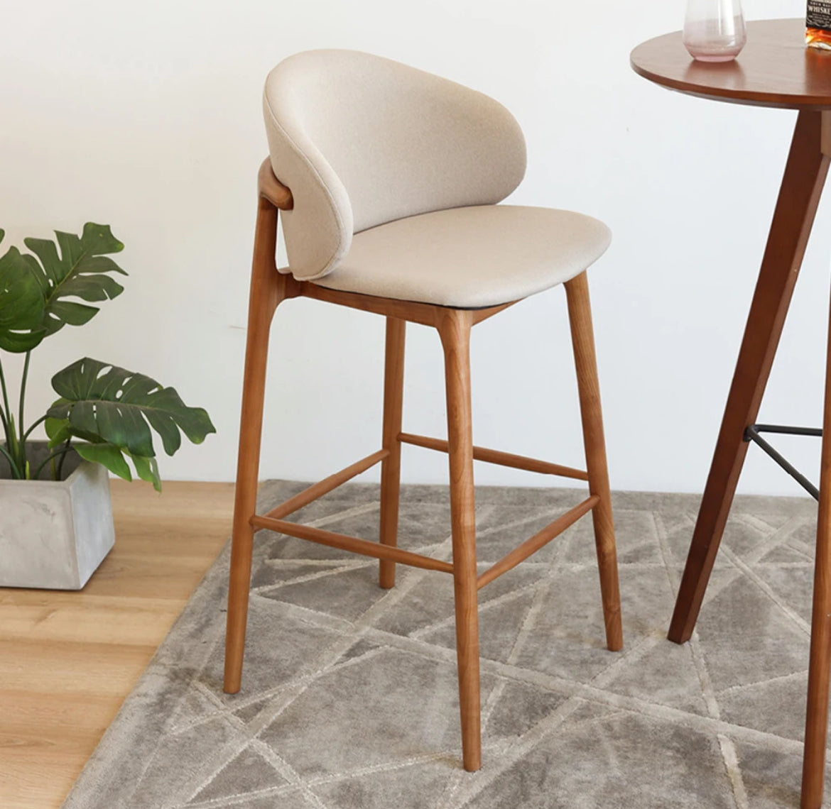 ALETTA BAR STOOL 31