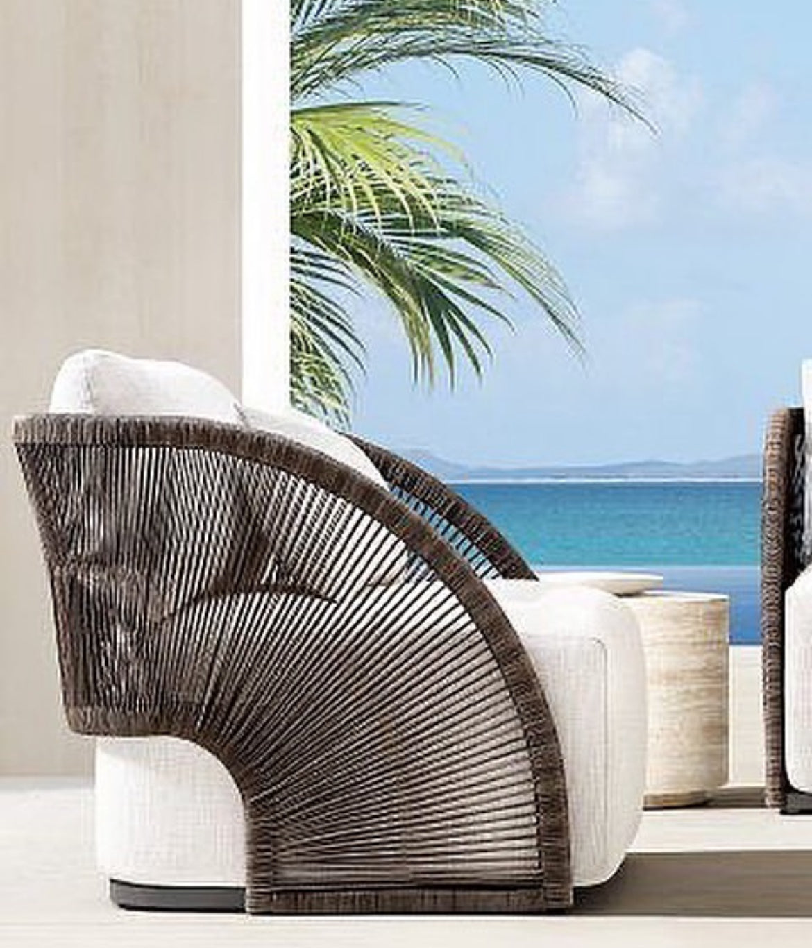 ALETTA LOUNGE CHAIR 110