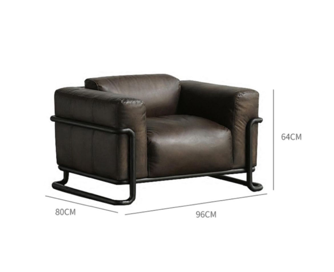 ALETTA LOUNGE CHAIR 77