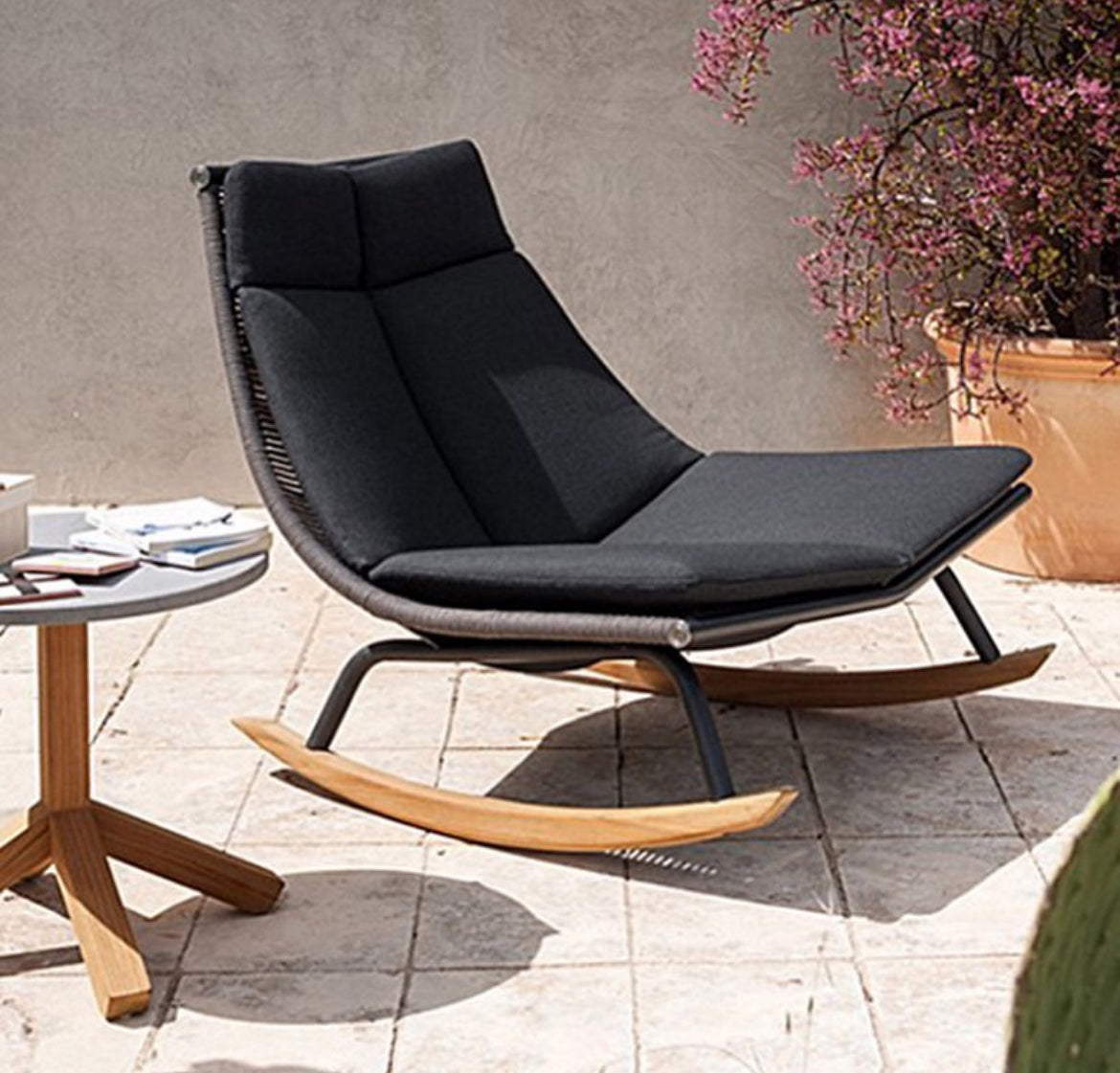 ALETTA LOUNGE CHAIR 5