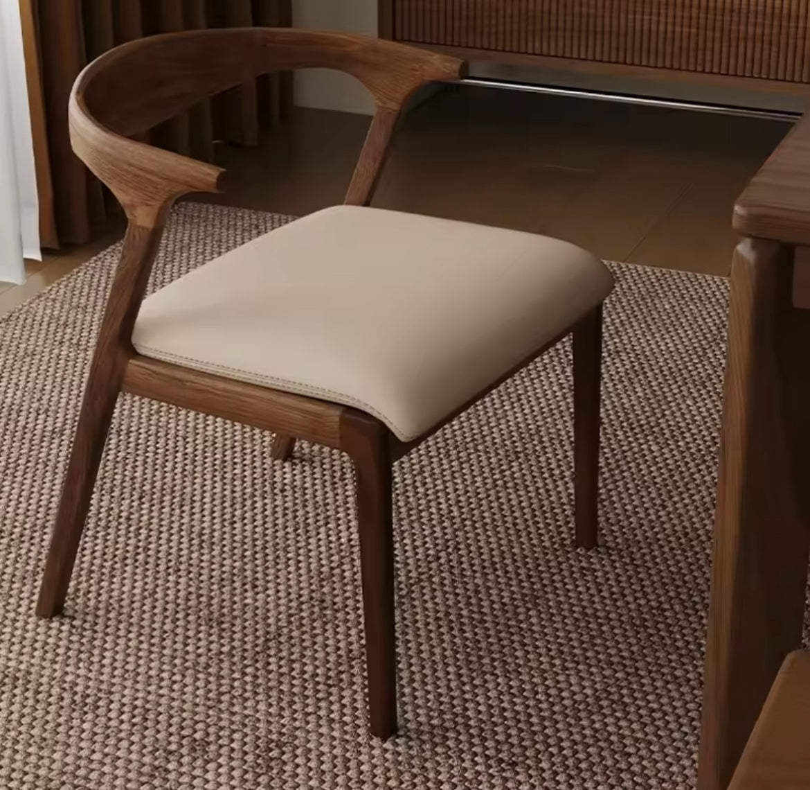 ALETTA DINING CHAIR 156.5