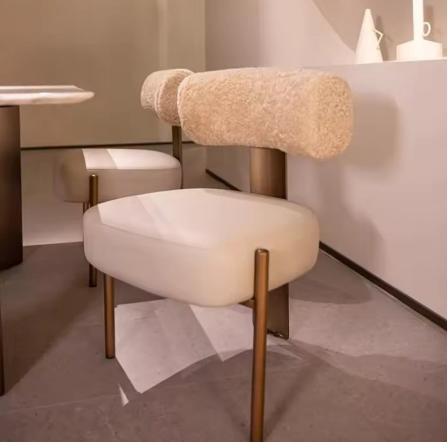 ALETTA DINING CHAIR 158