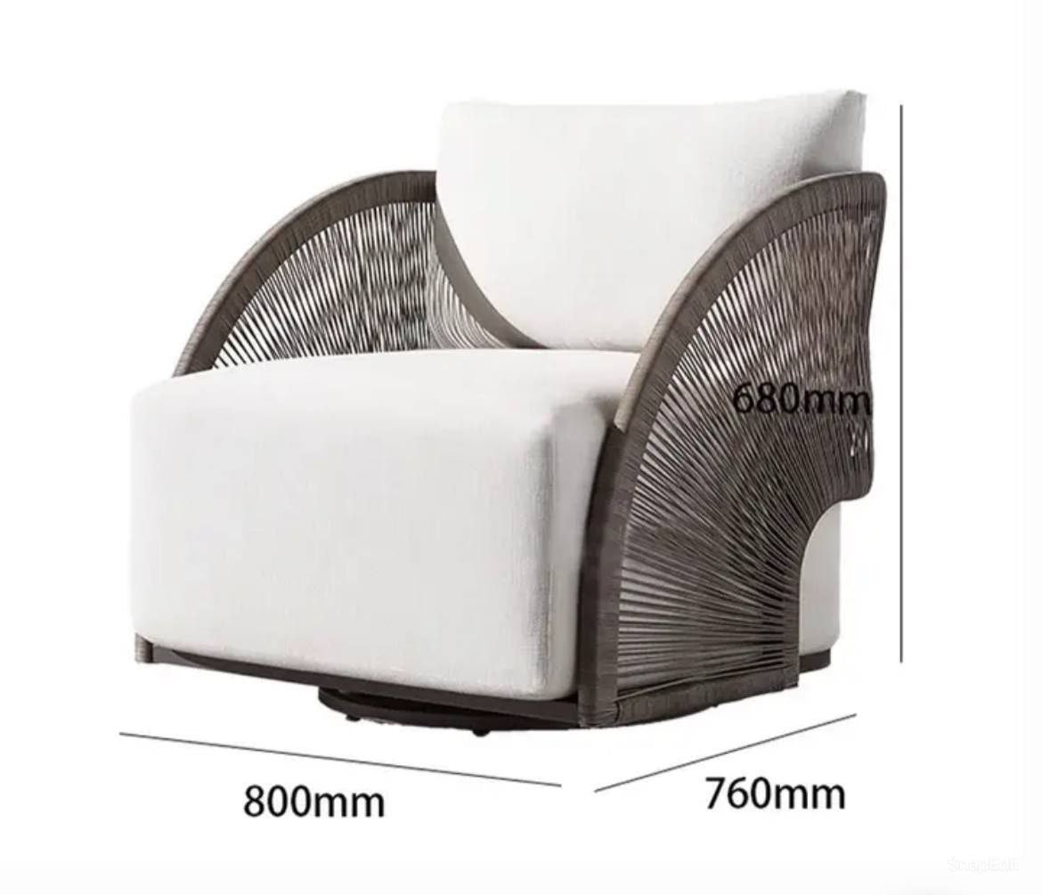 ALETTA LOUNGE CHAIR 110