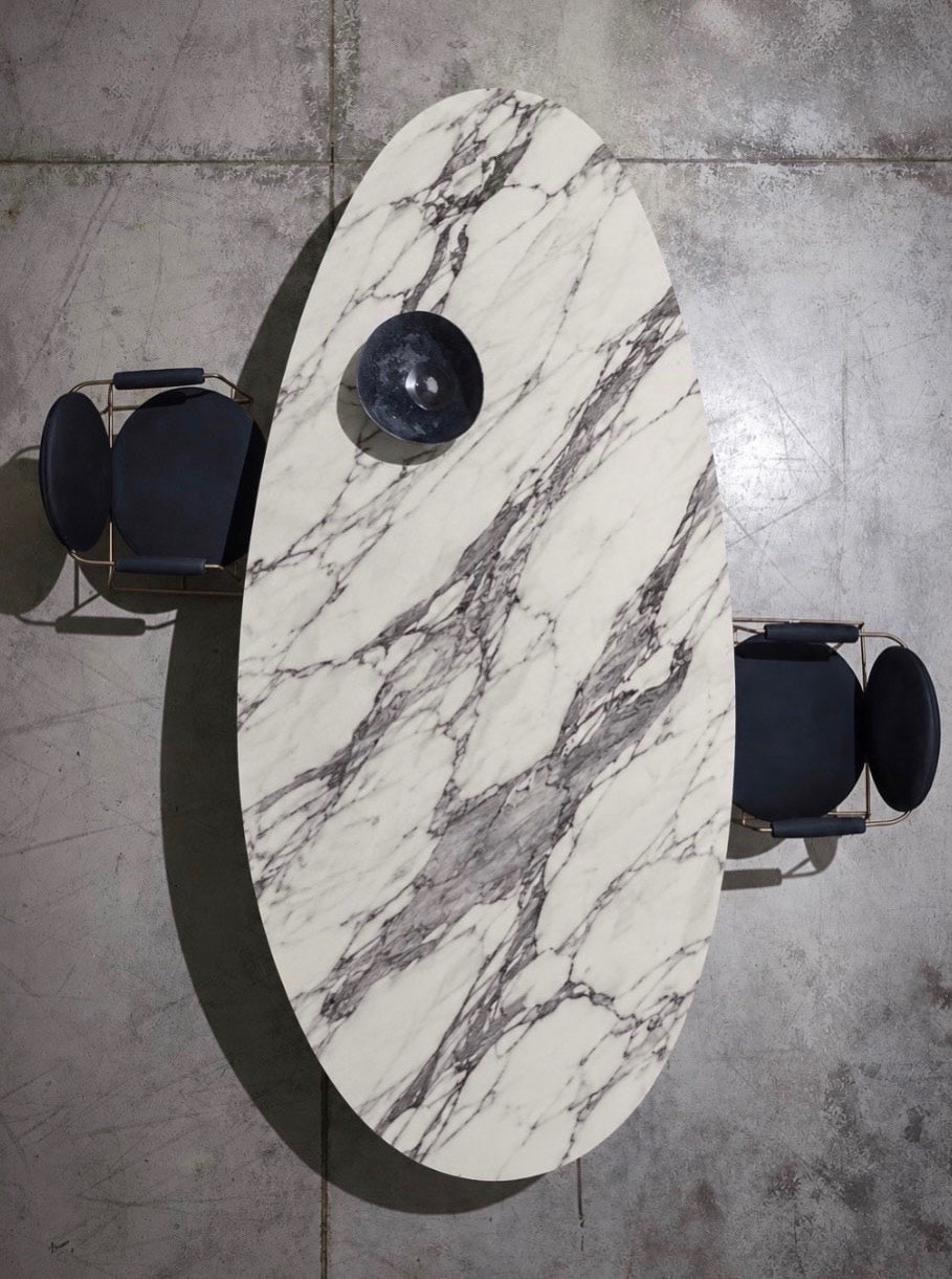 ALETTA TABLE 18 - CALACATTA STONE