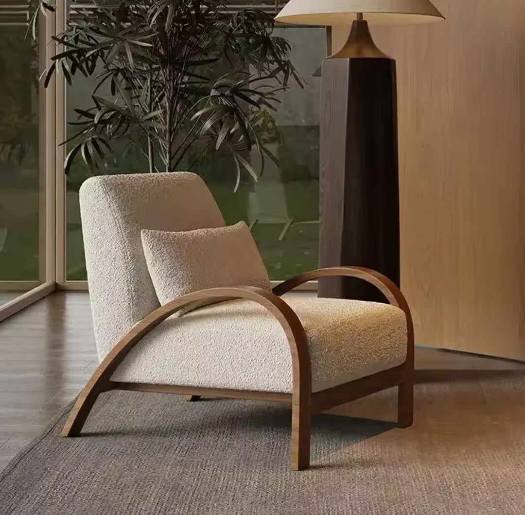 ALETTA LOUNGE CHAIR 203